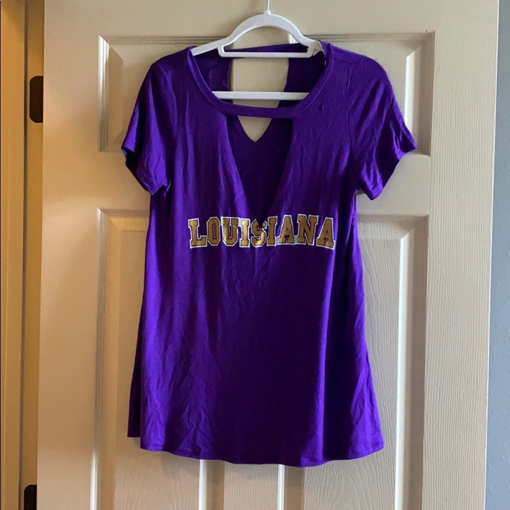 Louisiana V-Neck Tee